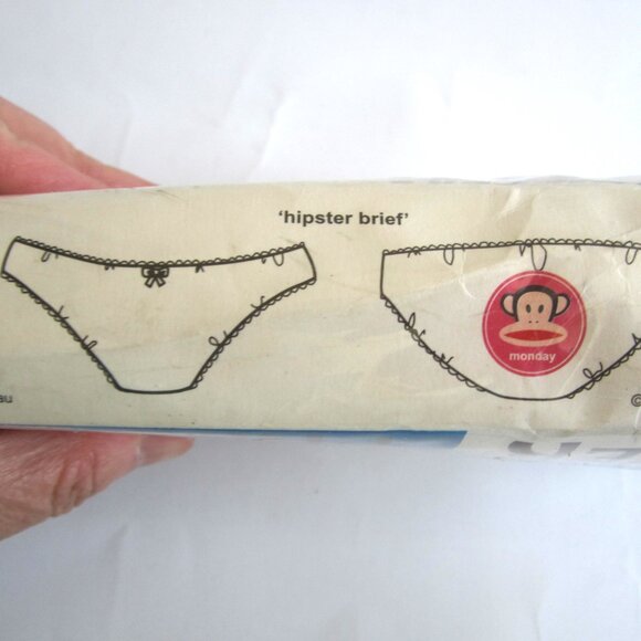 Paul Frank Julius Monkey Days O' The Week Panty Set (Only 5 Inside) - Picture 4 of 7